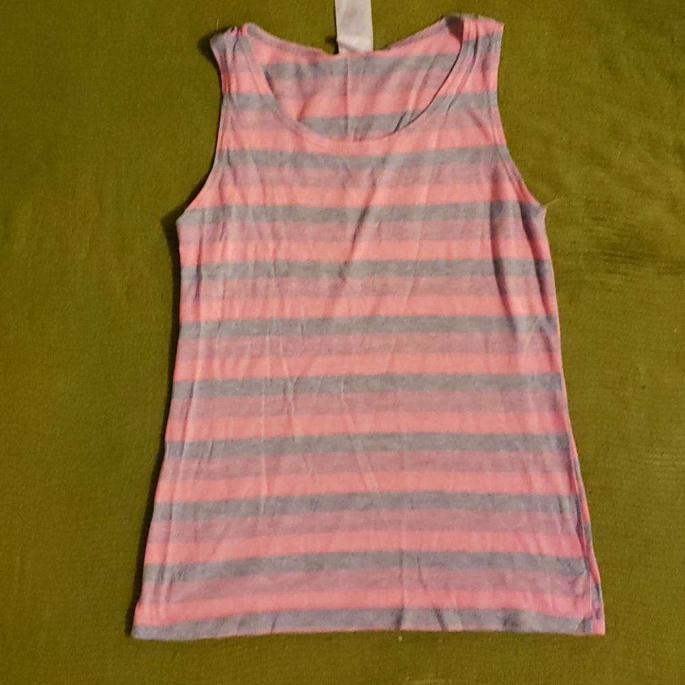 Tank. Super soft. Lil girls, Size small.